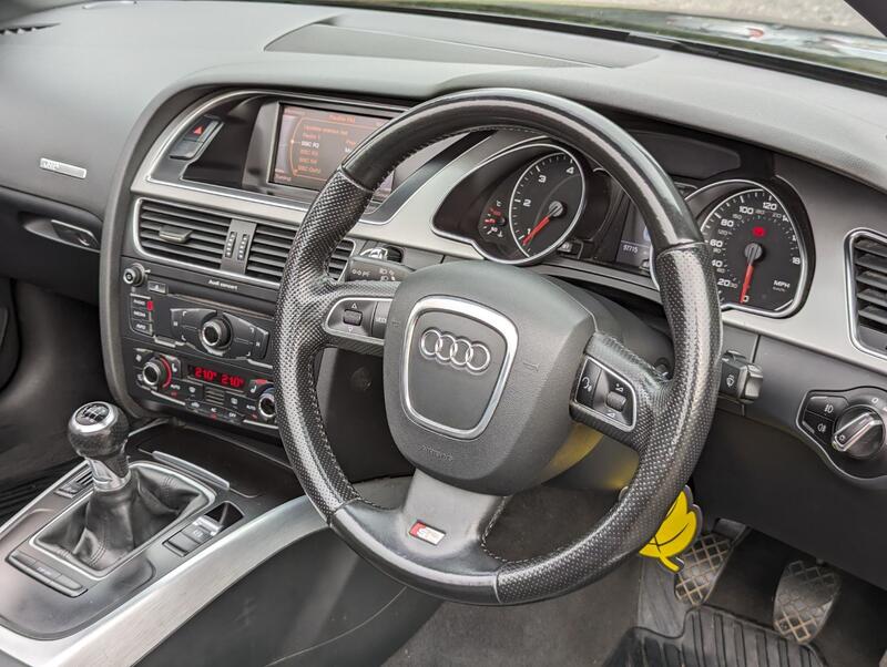 AUDI A5 2.0 TDI S line 2010