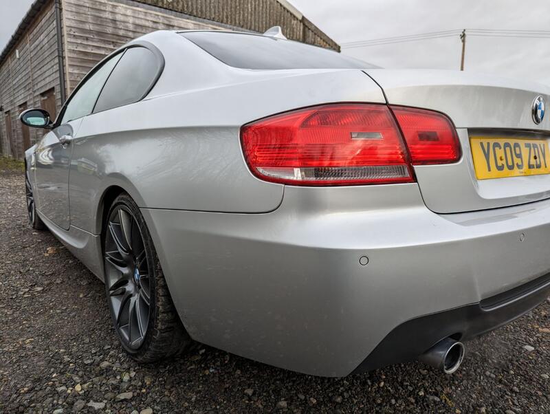 BMW 3 SERIES 3.0 335i M Sport Highline Coupe 2009