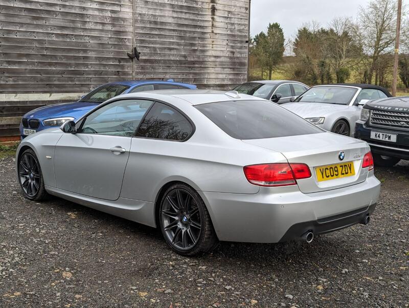 BMW 3 SERIES 3.0 335i M Sport Highline Coupe 2009