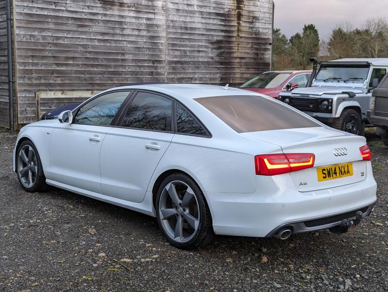 AUDI A6 3.0 BiTDI V6 Black Edition  2014