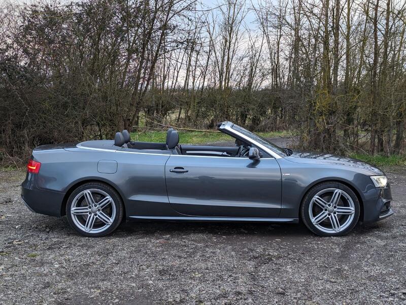 AUDI A5 2.0 TDI S line  2012