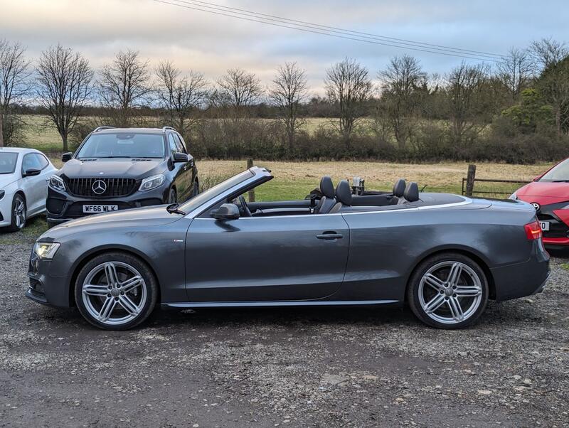 AUDI A5 2.0 TDI S line  2012