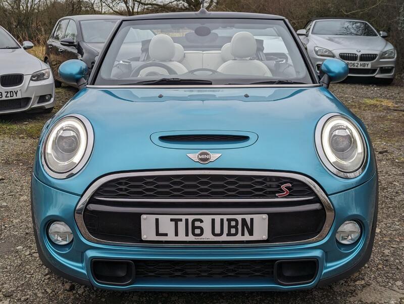 MINI CONVERTIBLE 2.0 Cooper S Convertible 2016