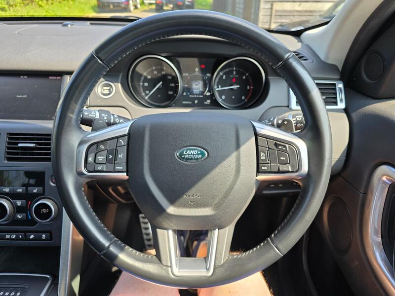 LAND ROVER DISCOVERY SPORT 2.0 TD4 HSE 2017