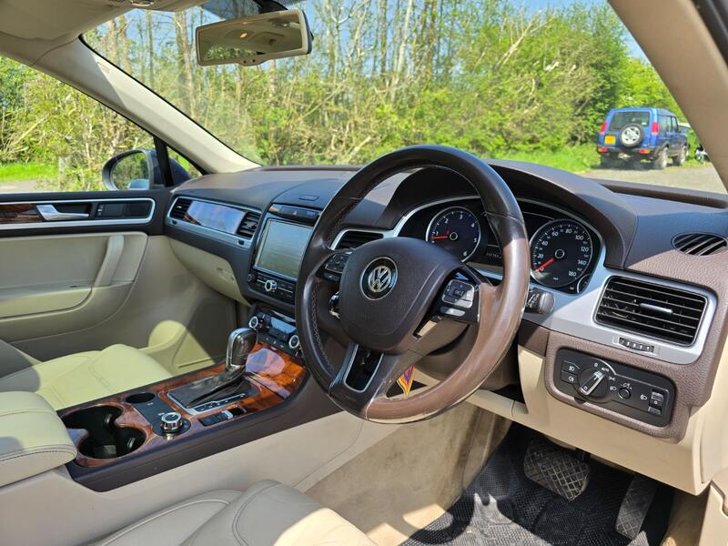 VOLKSWAGEN TOUAREG 3.0 TDI V6 BlueMotion Tech SE 2012