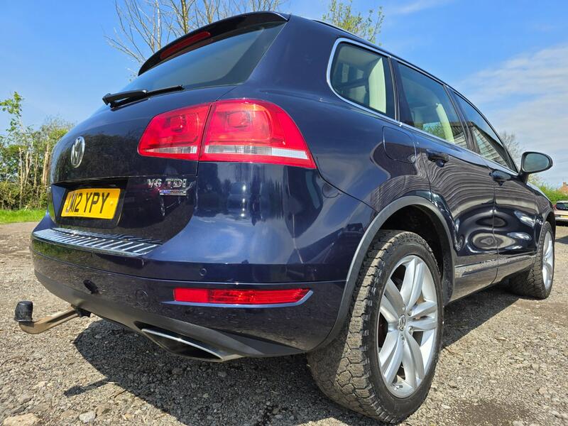 VOLKSWAGEN TOUAREG 3.0 TDI V6 BlueMotion Tech SE 2012