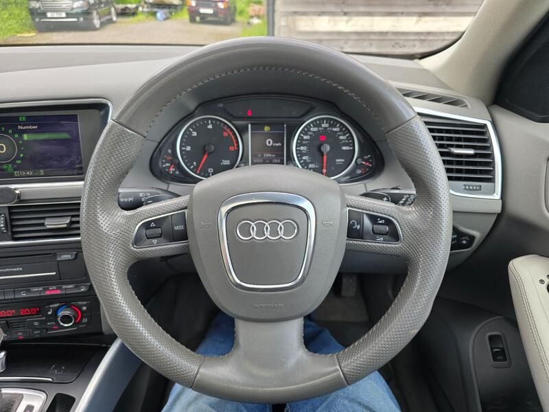 AUDI Q5 3.0 TDI V6 SE 2009