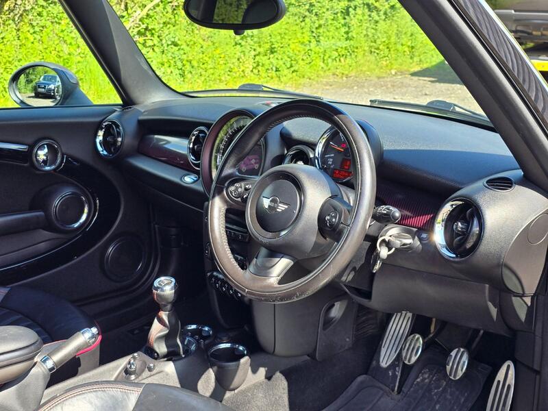 MINI CLUBMAN 2.0 Cooper SD Hampton Clubman 2011