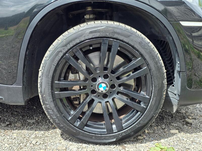 BMW X6 3.0 X6 M50d 2013