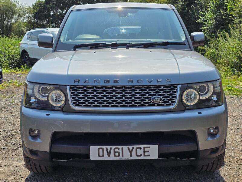 LAND ROVER RANGE ROVER SPORT 3.0 SD V6 HSE Luxury 2011