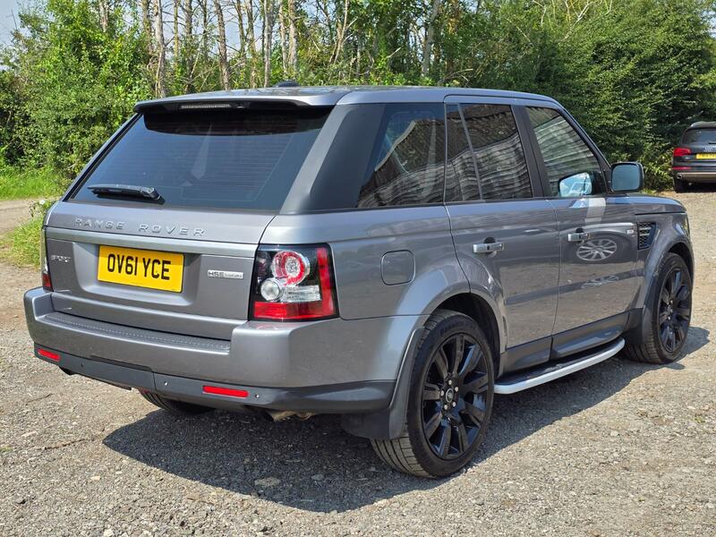 LAND ROVER RANGE ROVER SPORT 3.0 SD V6 HSE Luxury 2011