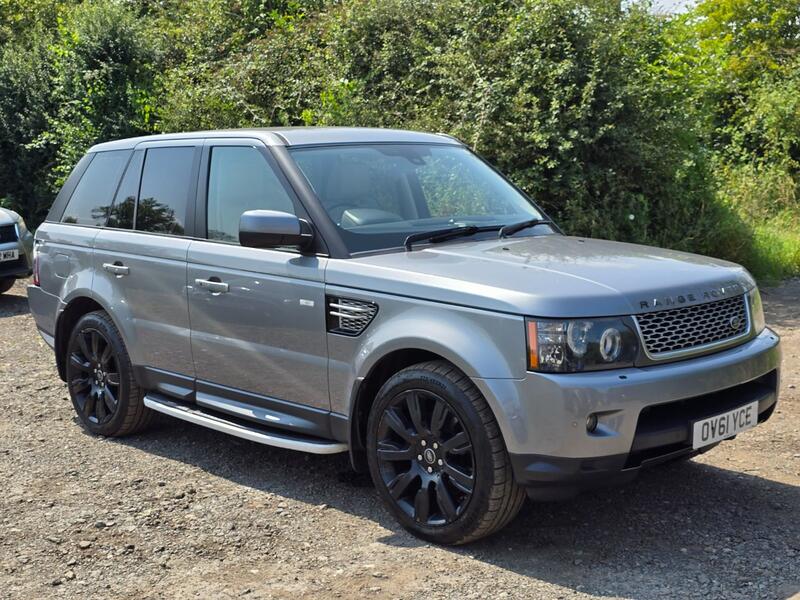 LAND ROVER RANGE ROVER SPORT 3.0 SD V6 HSE Luxury 2011