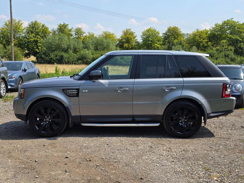 LAND ROVER RANGE ROVER SPORT 3.0 SD V6 HSE Luxury 2011