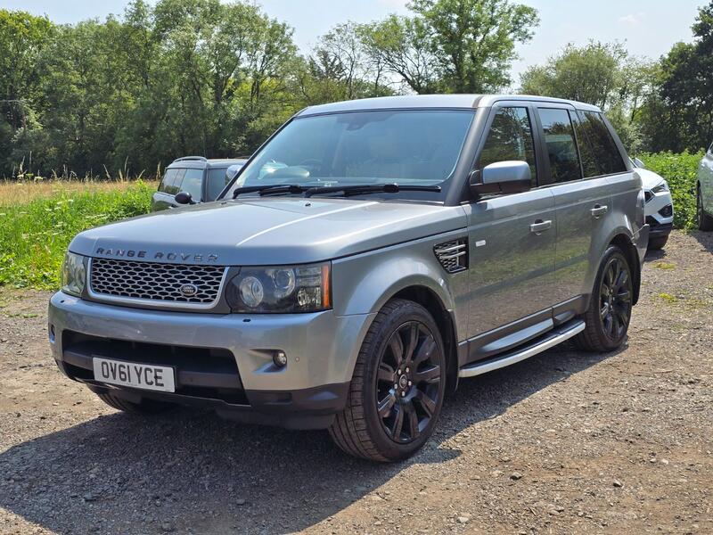 LAND ROVER RANGE ROVER SPORT 3.0 SD V6 HSE Luxury 2011