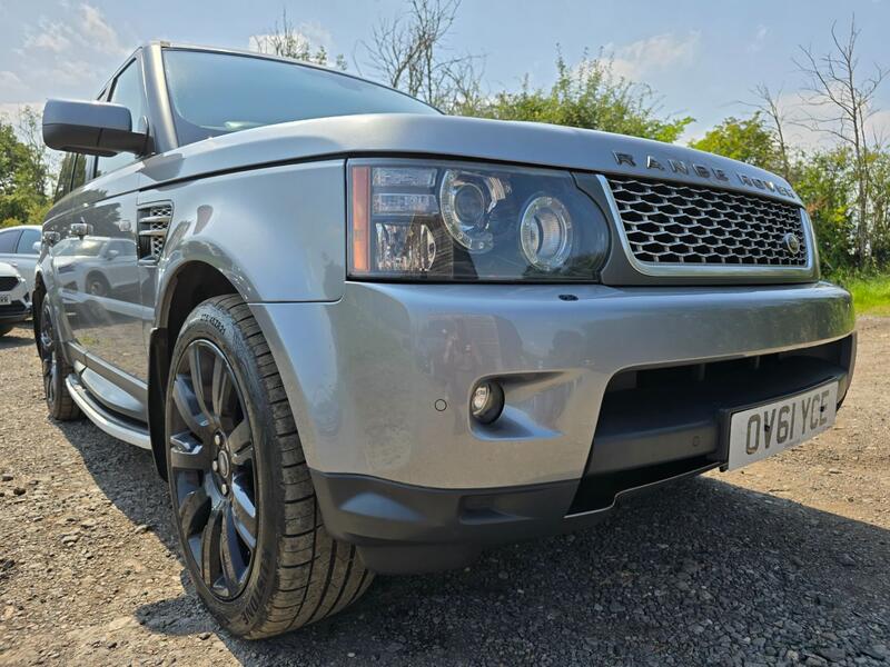 LAND ROVER RANGE ROVER SPORT 3.0 SD V6 HSE Luxury 2011