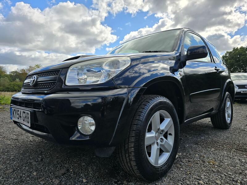 TOYOTA RAV4 2.0 D-4D XT3 2004