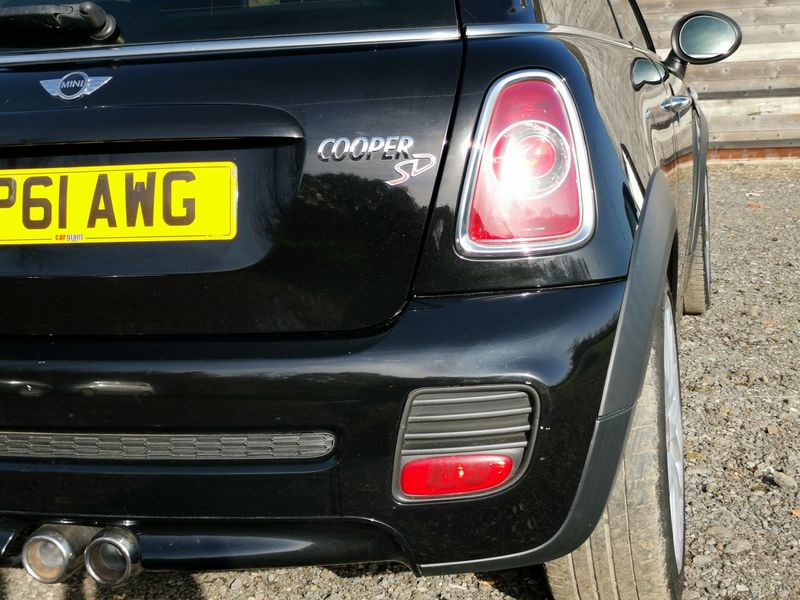 MINI HATCH COOPER COOPER SD 2011