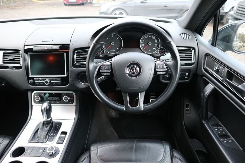 VOLKSWAGEN TOUAREG V6 ALTITUDE TDI BLUEMOTION TECHNOLOGY 2011