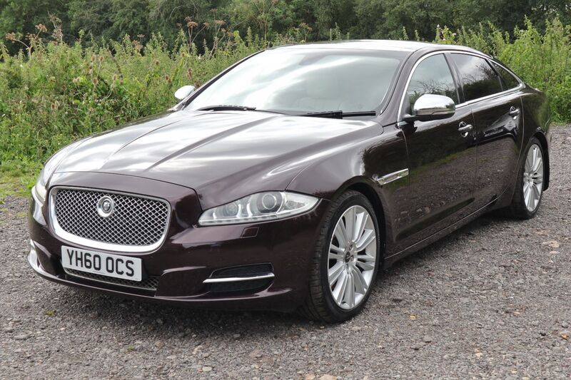 JAGUAR XJ D V6 PORTFOLIO 2010