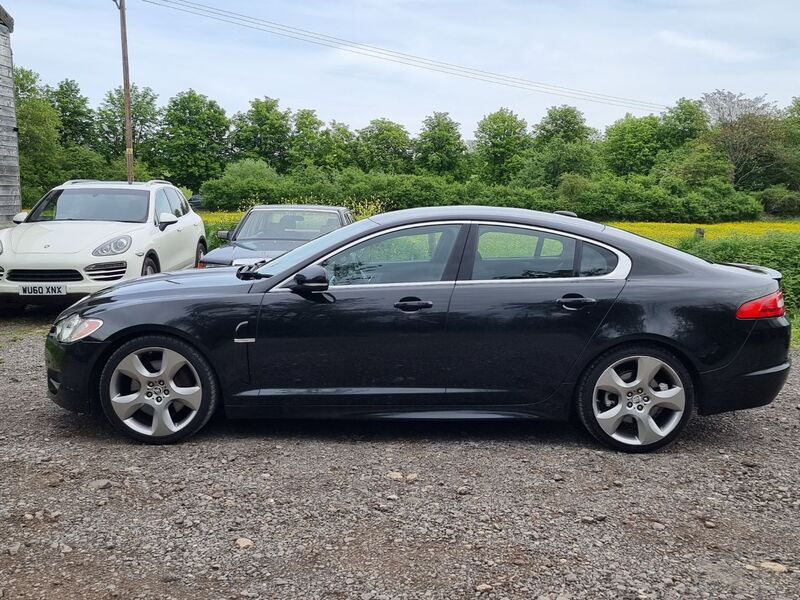 JAGUAR XF V6 S PORTFOLIO 2010