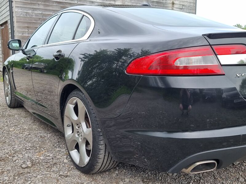 JAGUAR XF V6 S PORTFOLIO 2010