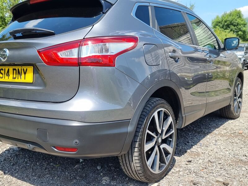 NISSAN QASHQAI TEKNA DIG-T 2014