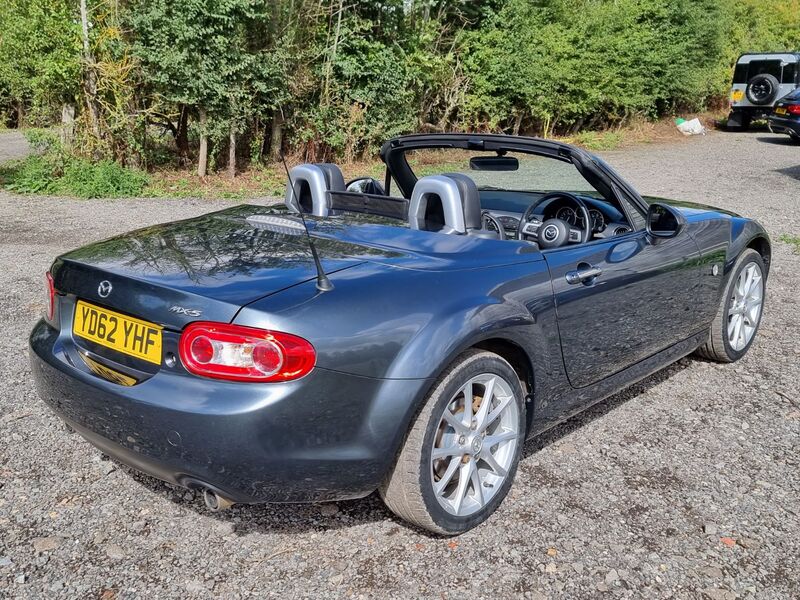 MAZDA MX-5 I ROADSTER SPORT TECH 2012