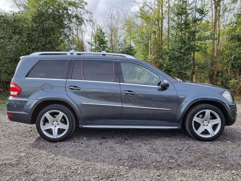 MERCEDES-BENZ GL CLASS GL350 CDI BLUEEFFICIENCY 2010