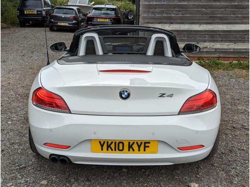 BMW Z4 3.0 Z4 sDrive30i Roadster 2010